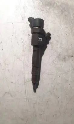 Volvo S40, V40 Fuel injector 7700111014 0445110021