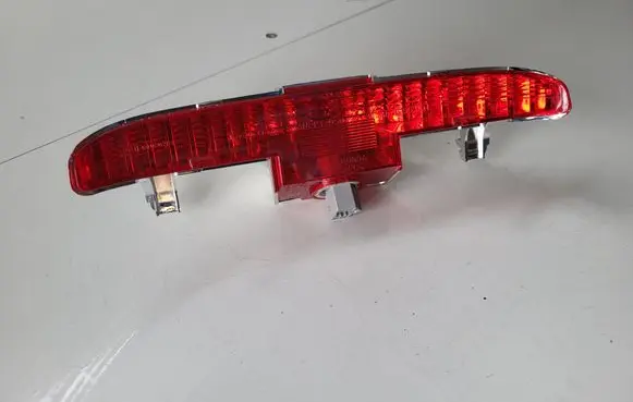 Honda Accord Third/center stoplight 0509243