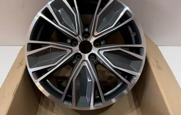 Volkswagen ID.3 R18 alloy rim 10A601025G