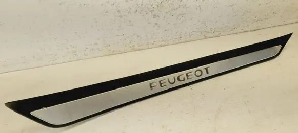 Peugeot 607 Rear sill trim cover 9629149377