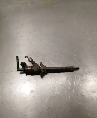 Ford Focus Fuel injector 0445110353