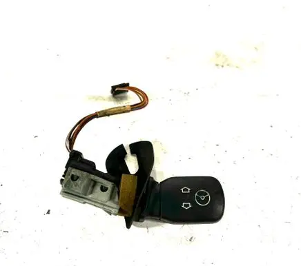 BMW 5 E39 Steering wheel adjustment handle/lever 8352849