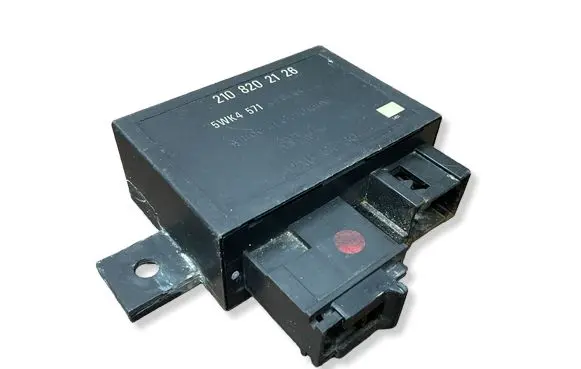 Mercedes-Benz E W210 Other control units/modules 2108202126