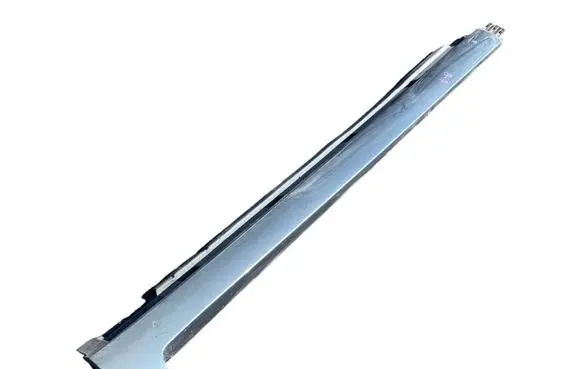 Volkswagen PASSAT B7 Side skirt front trim SP65841