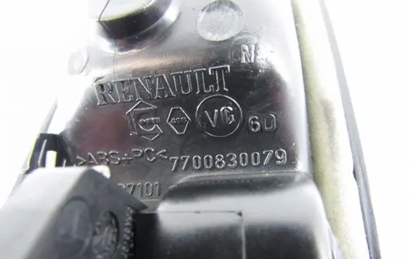 Iveco Daily 3rd gen Front door interior handle 7700830079