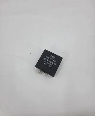 Audi A8 S8 D2 4D Other relay 4A0907440 05020500