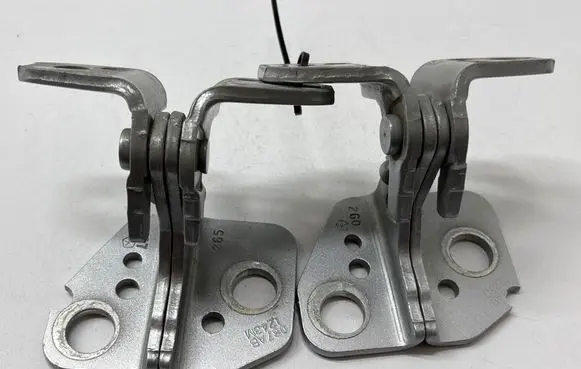 Jeep Grand Cherokee WL Rear door hinge set 85574f 1243M