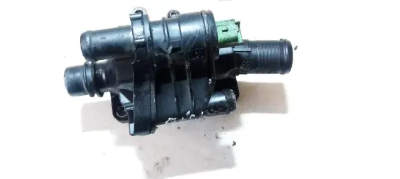 Ford Focus Engine coolant pipe/hose 9647767180