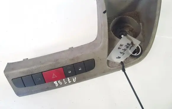 Peugeot Boxer Hazard light switch 1308183070 7354213580