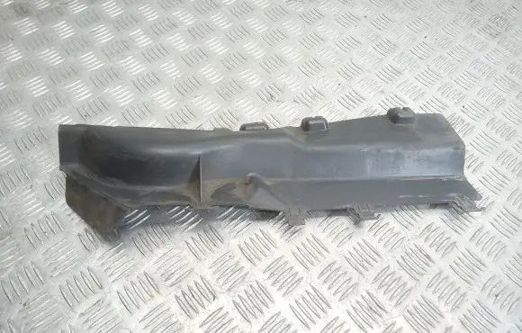 Rear underbody cover/under tray