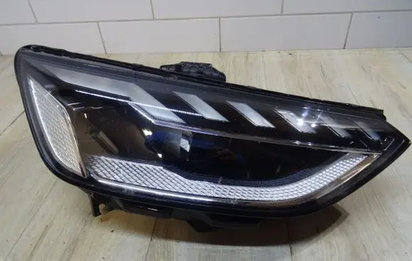 Audi A4 S4 B9 Headlight/headlamp 8W0941036E
