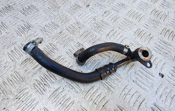 Audi A8 S8 D3 4E Engine coolant pipe/hose 057121598H