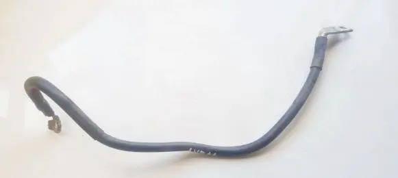 Volkswagen PASSAT B6 Positive cable (battery)