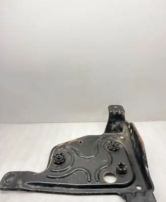 Mercedes-Benz Vito Viano W639 Pneumatic air compressor holding bracket A6393280341