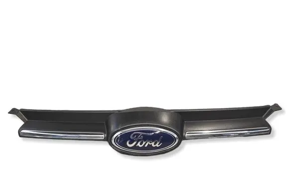 Ford Focus Front bumper upper radiator grill BM51BA133B D2A37 BM518200B