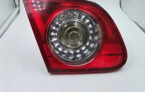 Volkswagen PASSAT B6 Tailgate rear/tail lights 3c5945093f