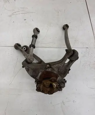 BMW M4 F82 F83 Rear wheel hub 2284881 23191310 AW6082