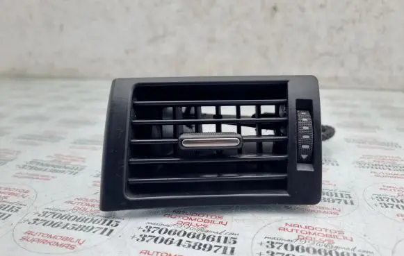 Audi A4 S4 B6 8E 8H Dashboard side air vent grill/cover trim 8E0820901F