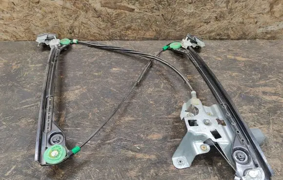 Chrysler Pacifica Front door window regulator with motor 04894270AA