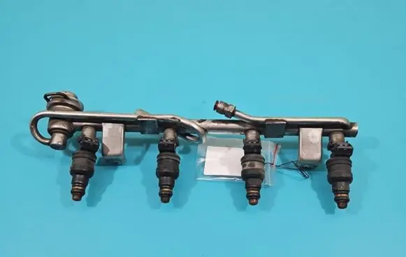 Audi A4 S4 B5 8D Fuel injector 058133551A IMPRK1425365