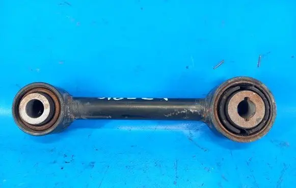 Lincoln MKZ II Rear control arm DG9Z5A972B