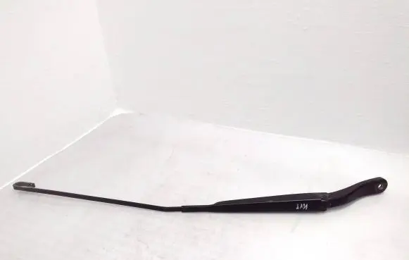 Renault Master III Front wiper blade arm 8200734779