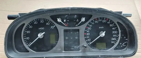 Renault Laguna II Speedometer (instrument cluster)