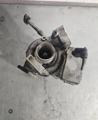 Mercedes-Benz E W212 Turbo A6510900086 150331 007414