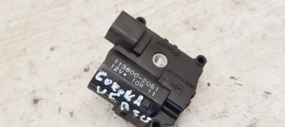 Toyota Corolla Verso AR10 Air flap motor/actuator 1138002051 10H11