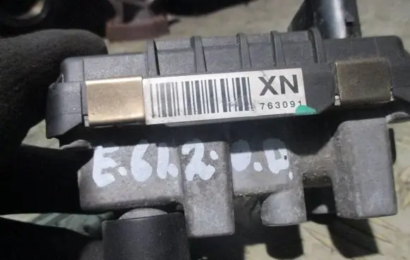 BMW 5 E60 E61 Turbine electric control actuator 6NW008412