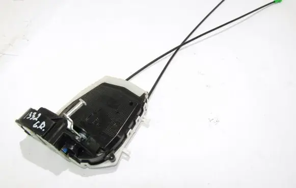 Toyota Verso-S Rear door lock