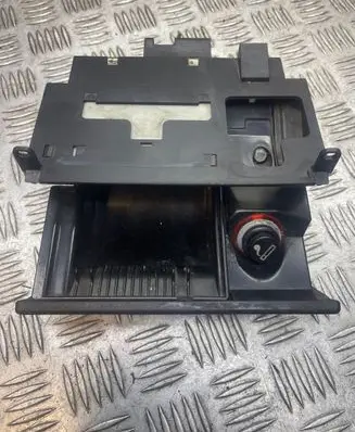 Audi 80 90 B3 Car ashtray 893857951A 893857951