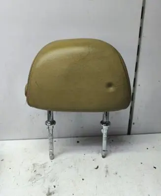 Alfa Romeo 147 Front seat headrest 