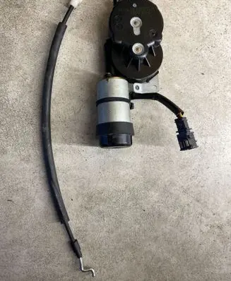 Volkswagen Phaeton Seat adjustment motor 8901011H 776AR02C 1770602C