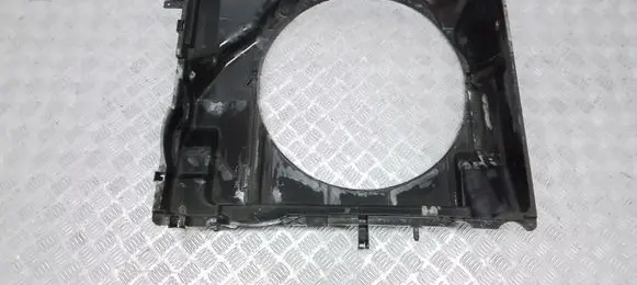 Nissan Navara D40 Radiator trim 