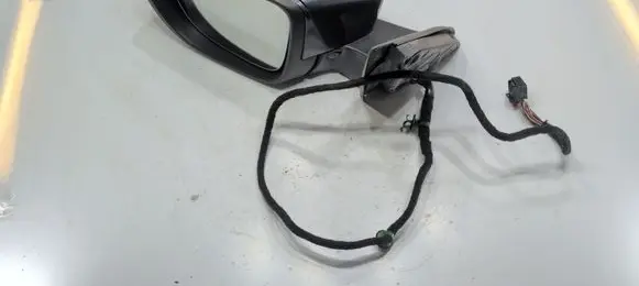 Volkswagen PASSAT B7 Front door electric wing mirror 3C0857933A