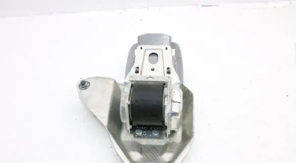 Toyota RAV 4 (XA30) Middle seatbelt (rear) 7E6360