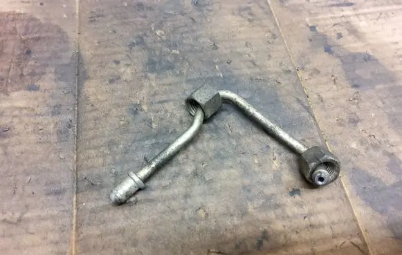 Citroen Berlingo Fuel line pipe