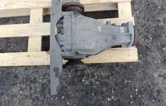 Audi A8 S8 D4 4H Rear differential
