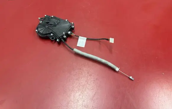 BMW X1 F48 F49 Tailgate/trunk/boot lift motor 7374006 UA737400613