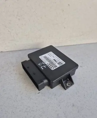 Audi A6 S6 C7 4G Hand brake control module 4H0907801A 32620251 A2C53383282