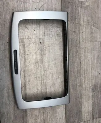 Volkswagen PASSAT B6 Radio/GPS head unit trim 3C0858069M