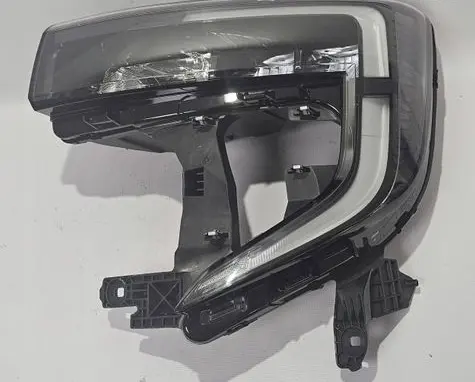 Nissan Interstar Headlight/headlamp 260609073R
