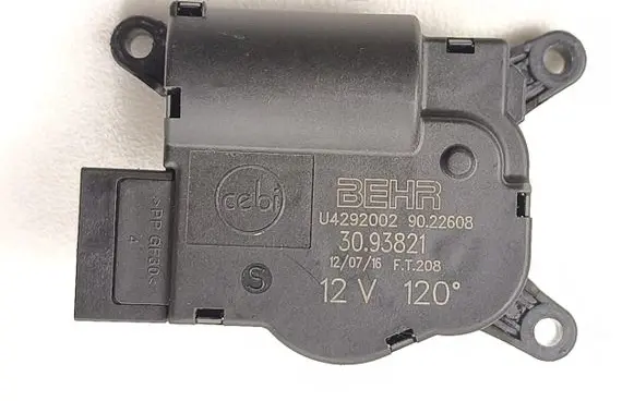 Mercedes-Benz Sprinter W906 A/C air flow flap actuator/motor 3093821 20260327HCR1332V2