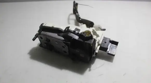 Citroen C3 Front door lock 2471A1690I7