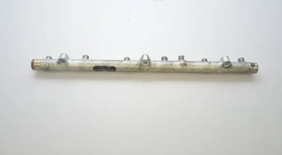 BMW 5 E39 Fuel main line pipe 0445216002