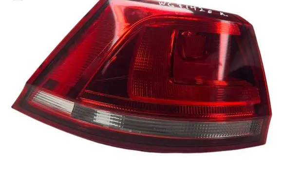 Volkswagen Golf VII Rear/tail lights 5G9945095C L90055976