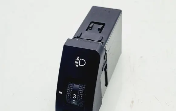 KIA Sorento Headlight level height control switch 202008823