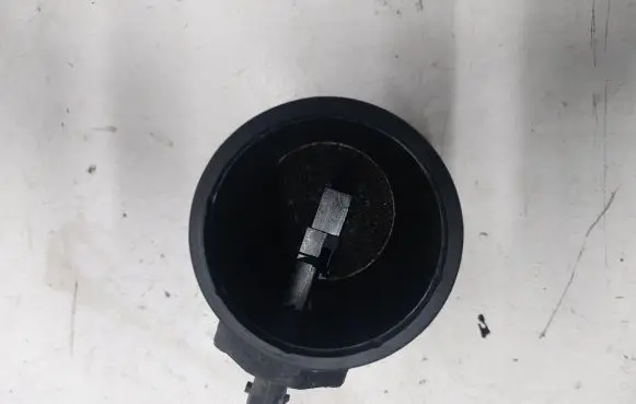 Opel Frontera B Mass air flow meter 0281002182