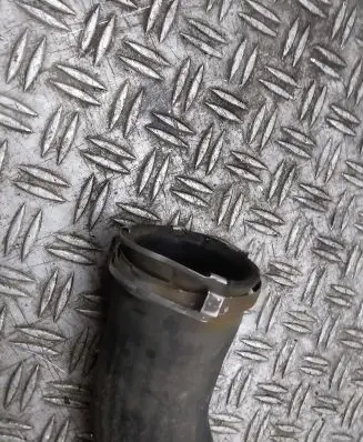 Mercedes-Benz B W245 Intercooler hose/pipe